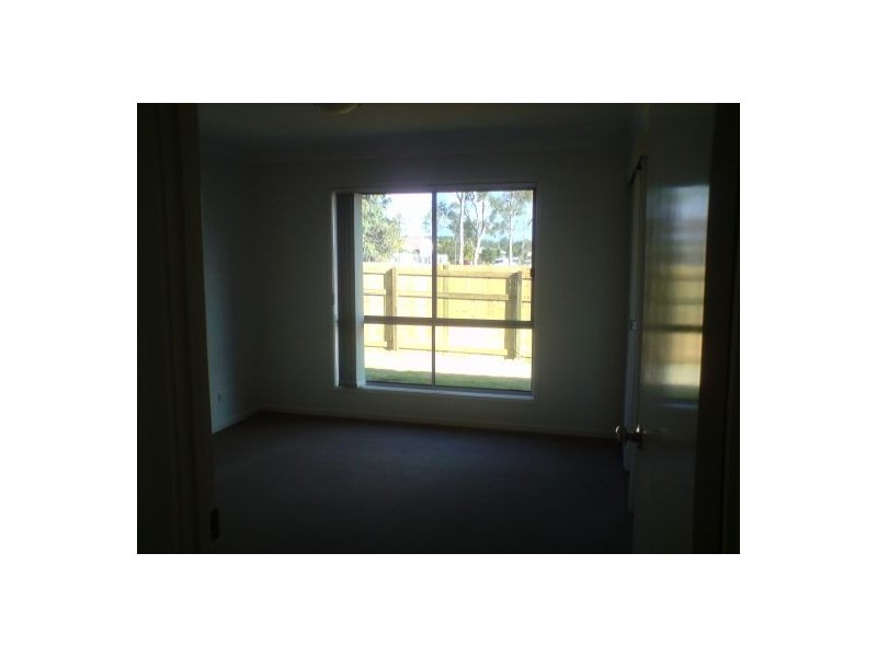 1 Arvin CL, Calamvale QLD 4116