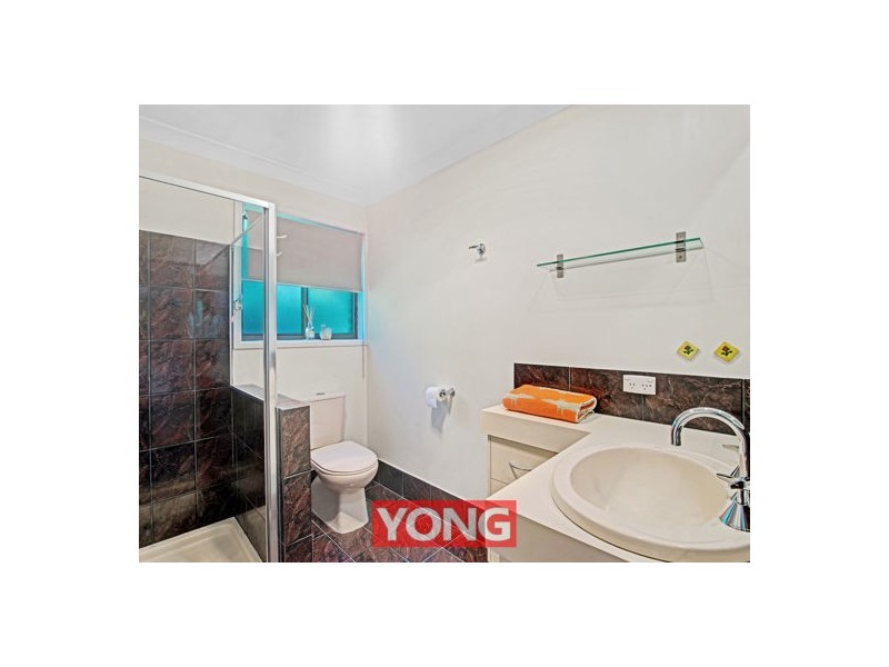 362 Winstanley Street, Carindale QLD 4152