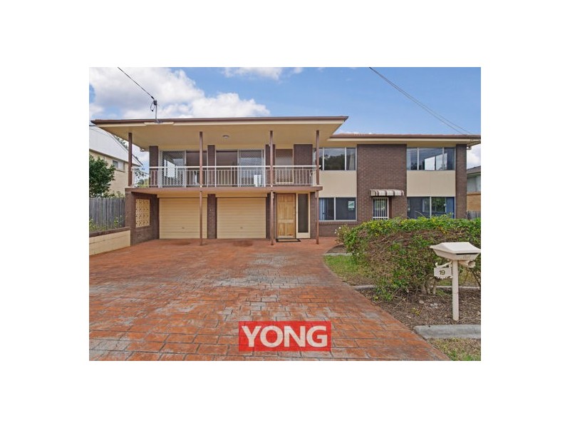 19 Lorrimore Street, Macgregor QLD 4109