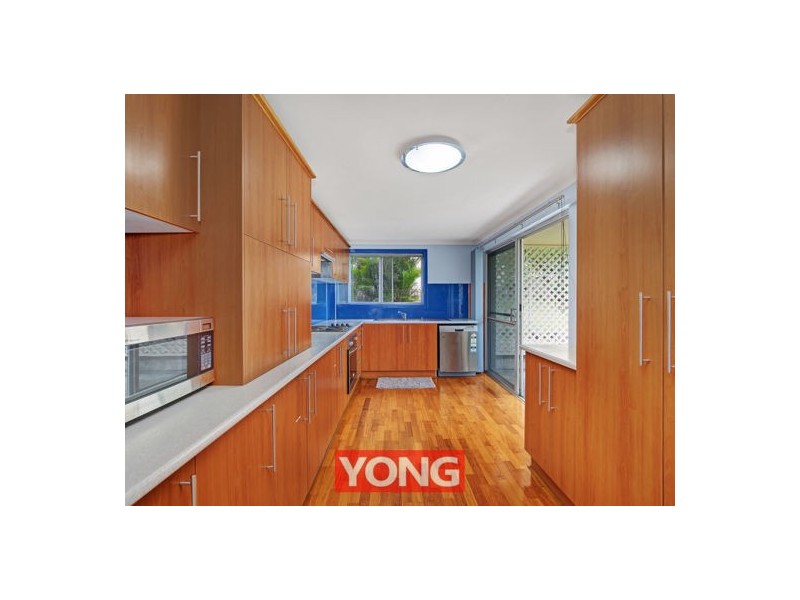 19 Lorrimore Street, Macgregor QLD 4109