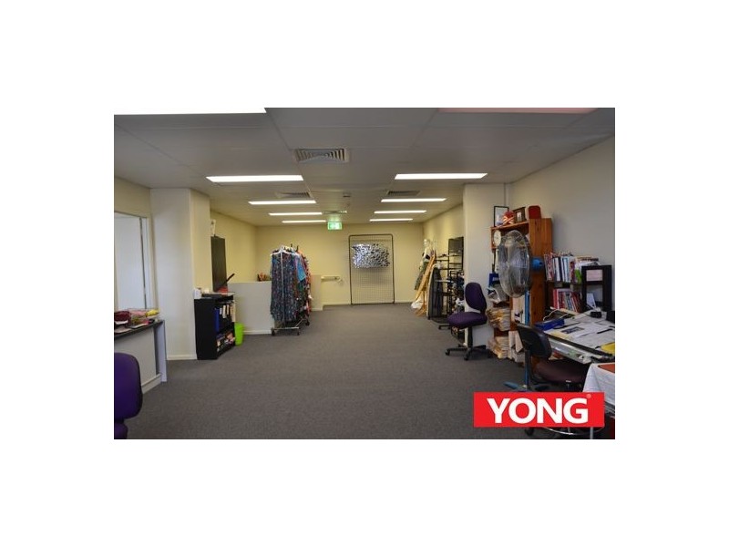 9&10/16 Mahogany Court, Willawong QLD 4110