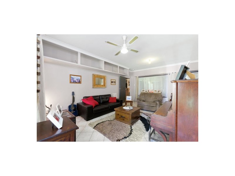 70 Executive Dr, Park Ridge QLD 4125