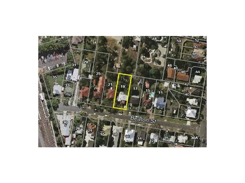 19 Beaton St, Coopers Plains QLD 4108