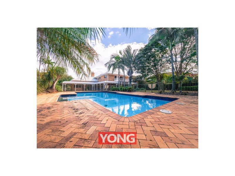 30 Veta Street, Robertson QLD 4109