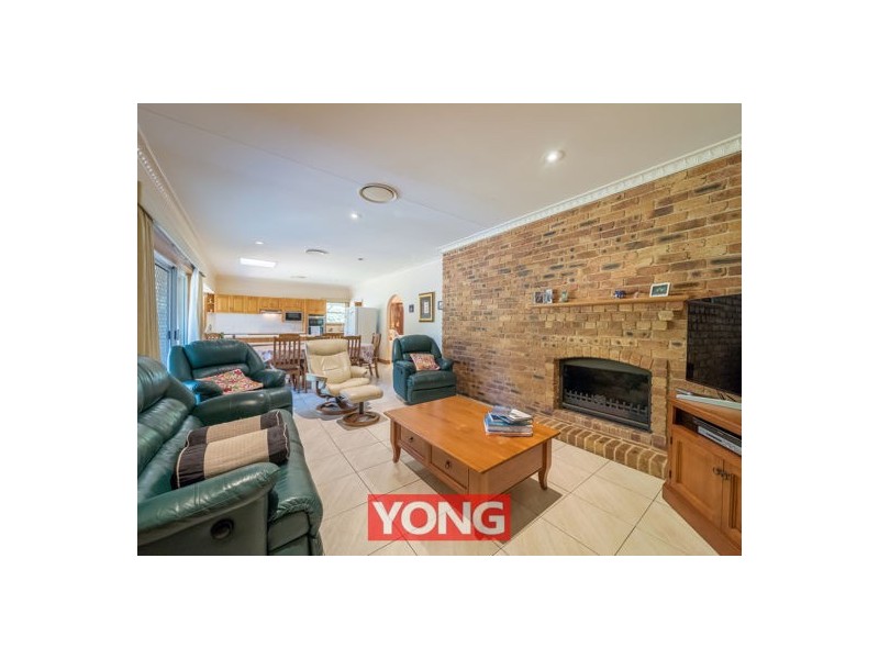 30 Veta Street, Robertson QLD 4109