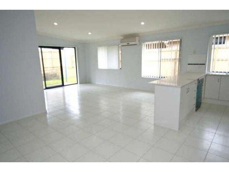 22 VALDA AV, Coomera QLD 4209