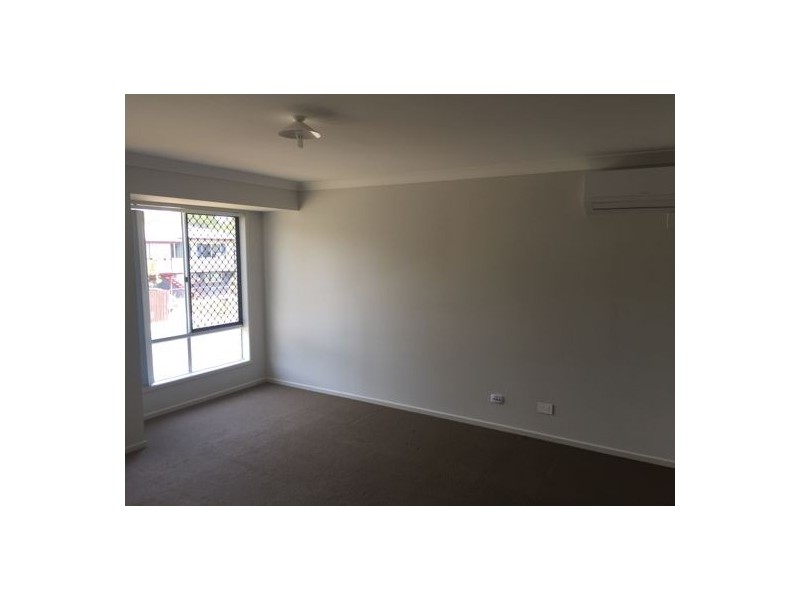 43 Myra Street, Kingston QLD 4114