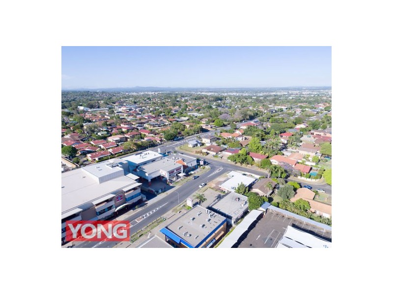 4 Woodsiana Street, Robertson QLD 4109