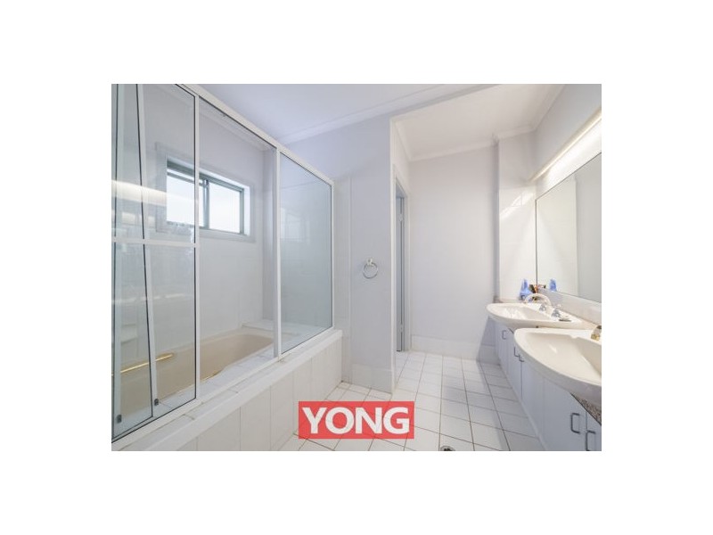 77 Lexton Street, Stretton QLD 4116