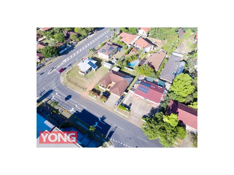 4 Woodsiana St, Robertson QLD 4109