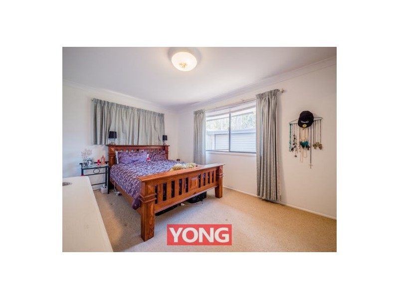 25 Woodsiana Street, Robertson QLD 4109