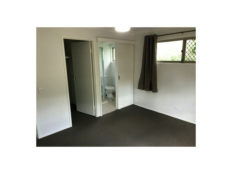 46. Terowi St, Sunnybank Hills QLD 4109