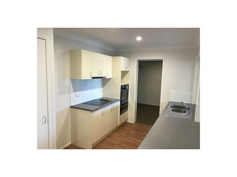 46. Terowi St, Sunnybank Hills QLD 4109