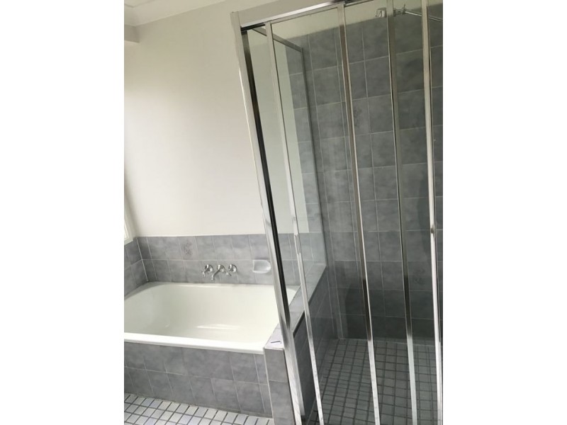 46. Terowi St, Sunnybank Hills QLD 4109