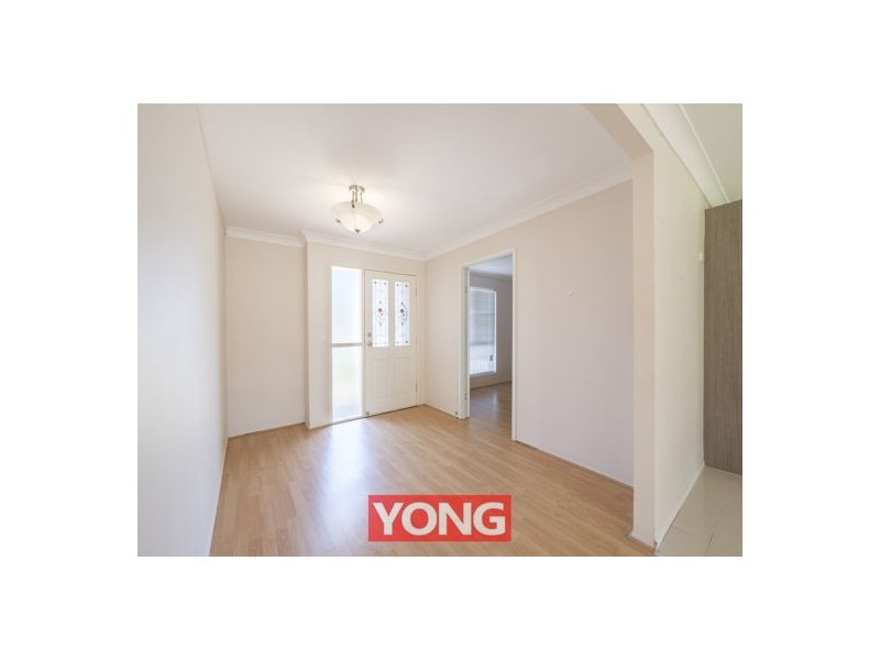 17 Chateau Street, Calamvale QLD 4116