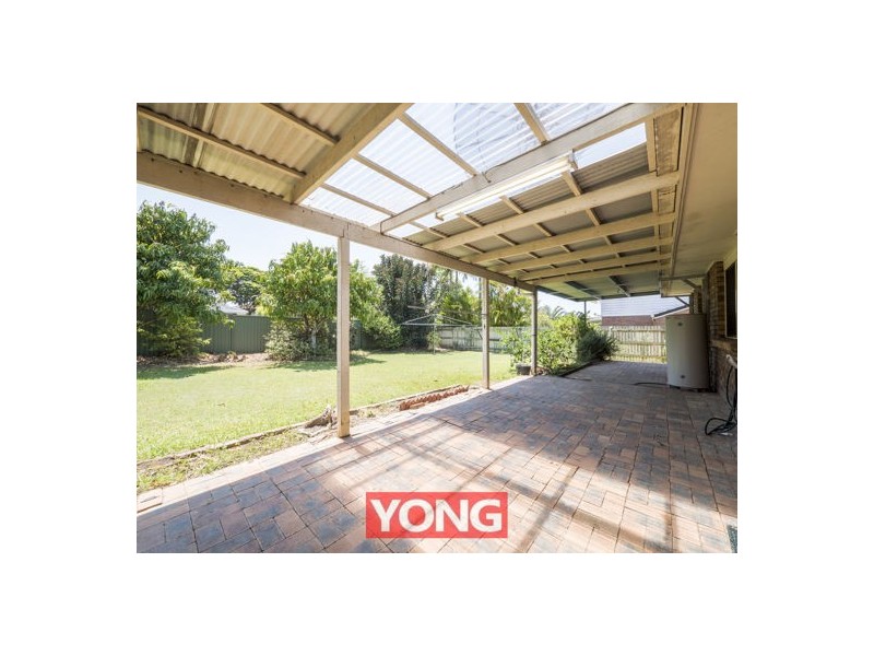 17 Chateau Street, Calamvale QLD 4116