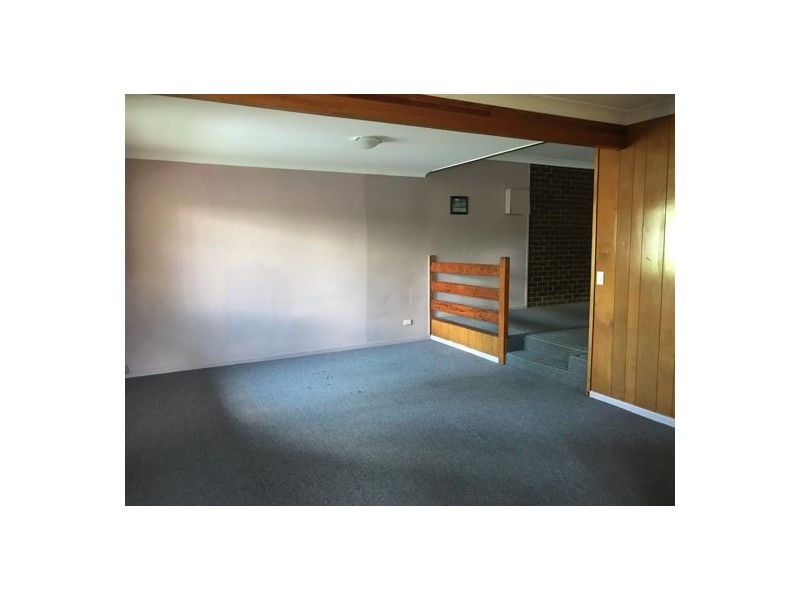 1/22 North Road, Woodridge QLD 4114