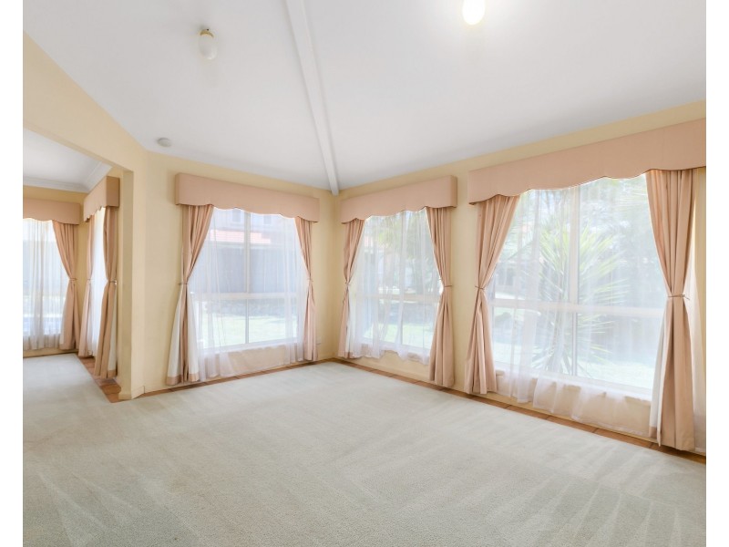 6 Femme Court, Eight Mile Plains QLD 4113