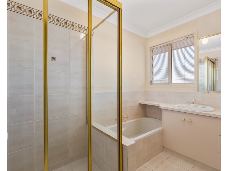 6 Femme Court, Eight Mile Plains QLD 4113