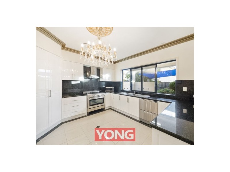 39 Willowleaf Close, Stretton QLD 4116