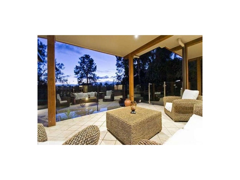 Mount Ommaney QLD 4074