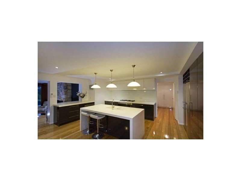 Mount Ommaney QLD 4074