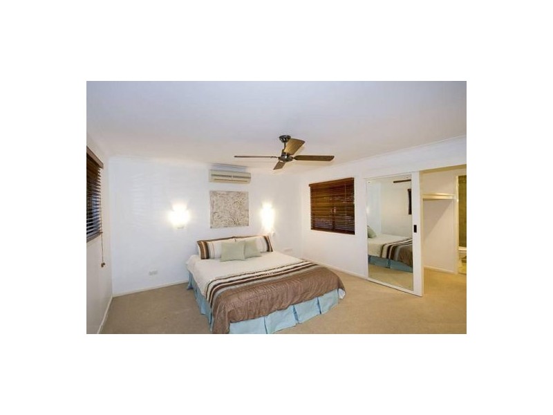Mount Ommaney QLD 4074
