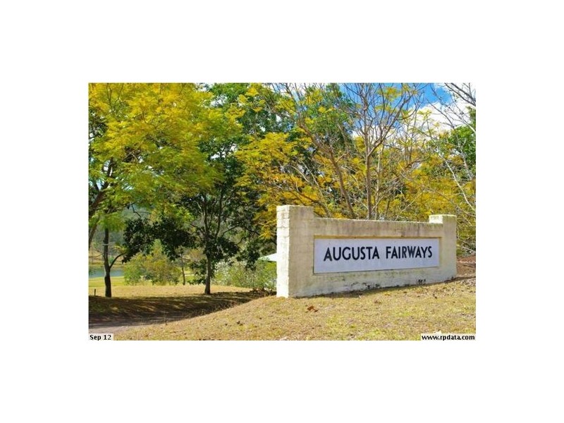 8 Bobby Jones Court, Kooralbyn QLD 4285