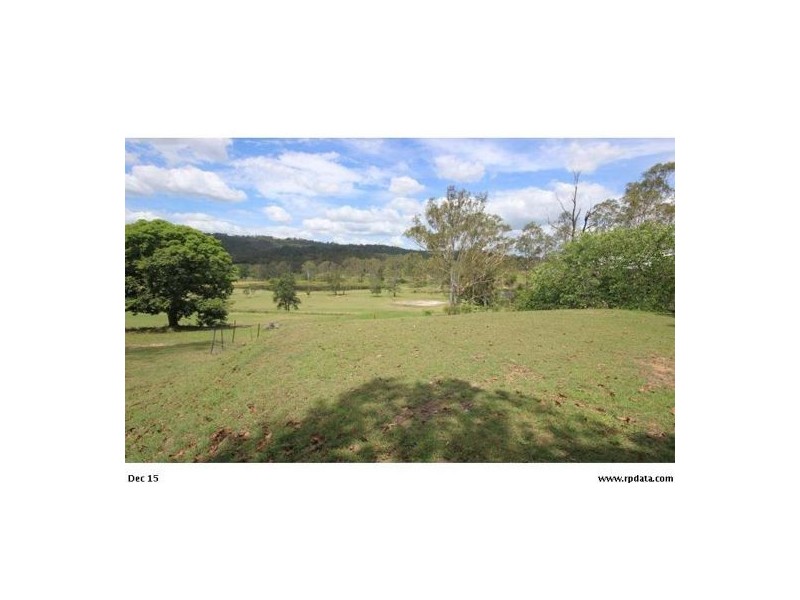 8 Bobby Jones Court, Kooralbyn QLD 4285