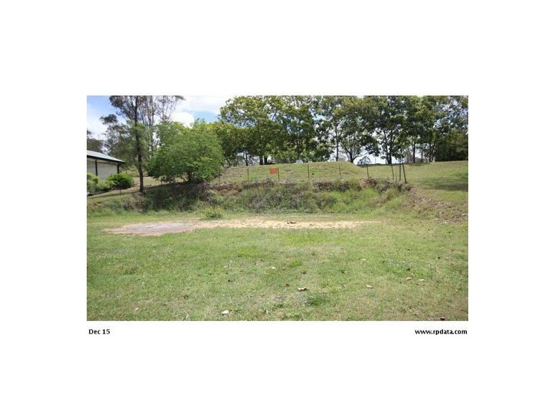 8 Bobby Jones Court, Kooralbyn QLD 4285