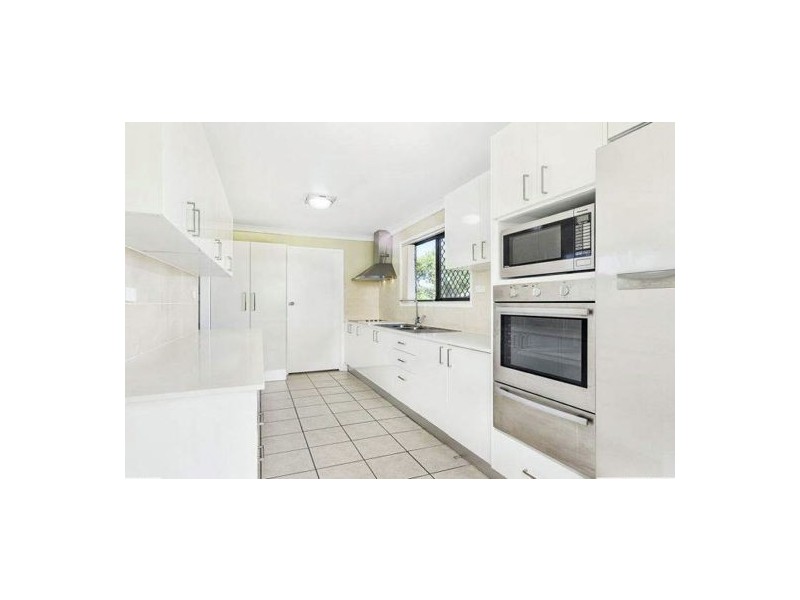 318 Gowan Road, Sunnybank Hills QLD 4109