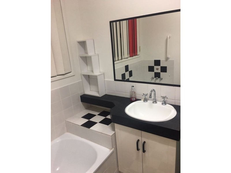 20 Cameo Street, Loganlea QLD 4131