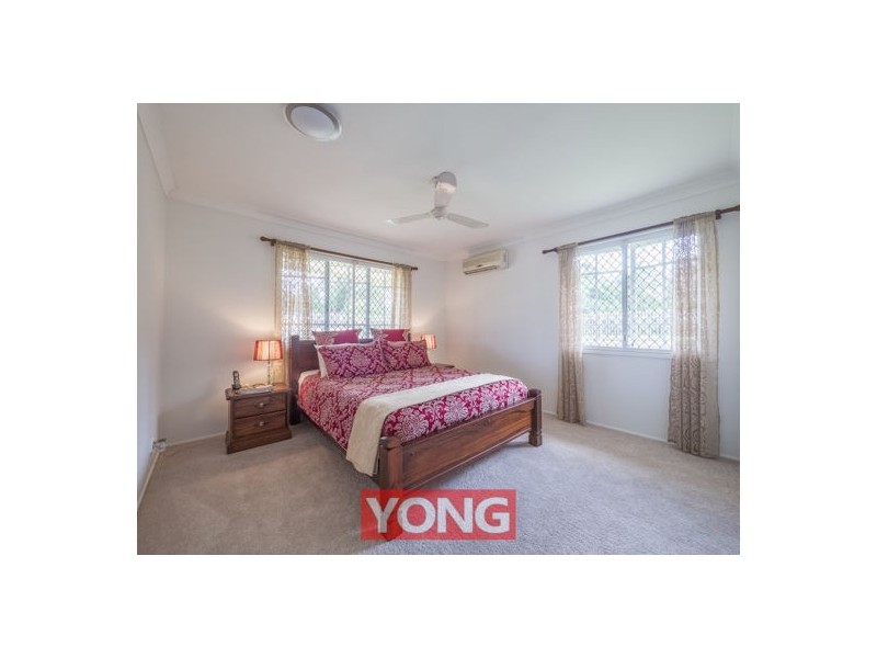 2 Longridge Street, Macgregor QLD 4109