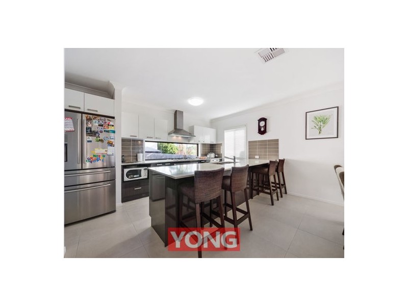 3 Cricket Street, Coopers Plains QLD 4108