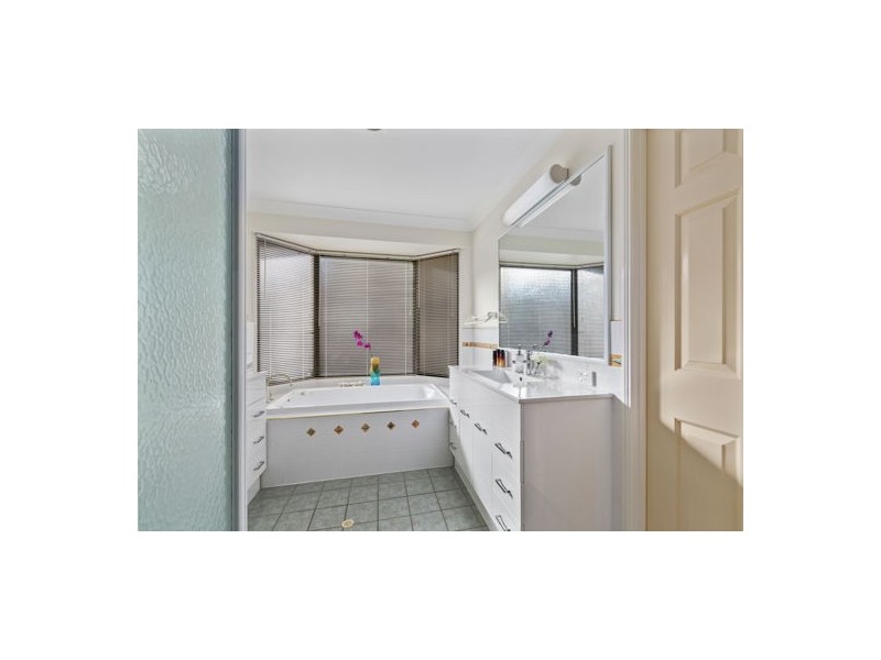 24-26 Kimberley Drive, Shailer Park QLD 4128