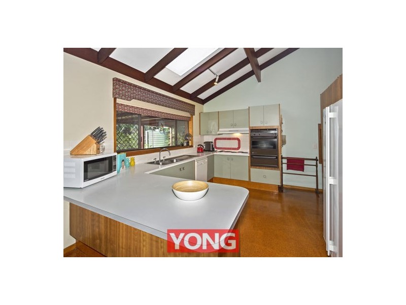 20 Parnassus Street, Robertson QLD 4109