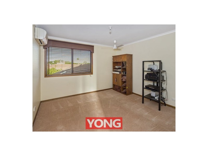 20 Parnassus Street, Robertson QLD 4109