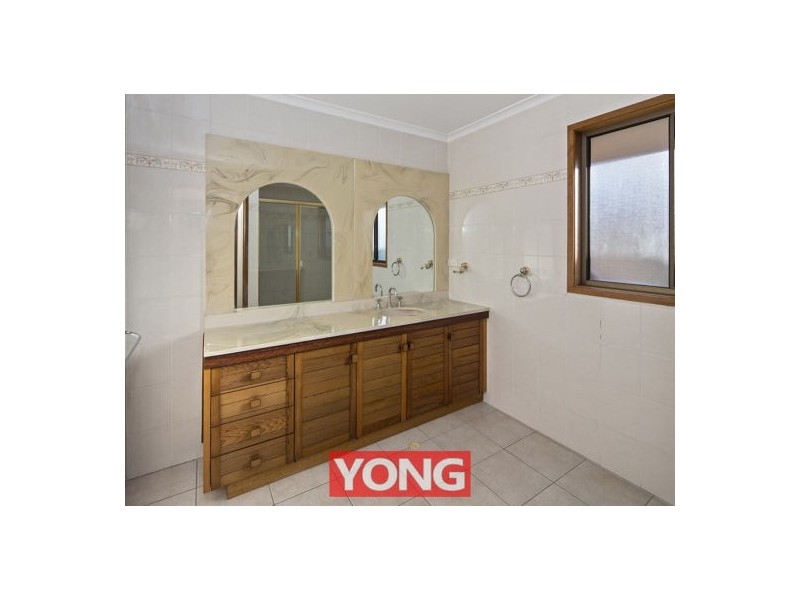 20 Parnassus Street, Robertson QLD 4109