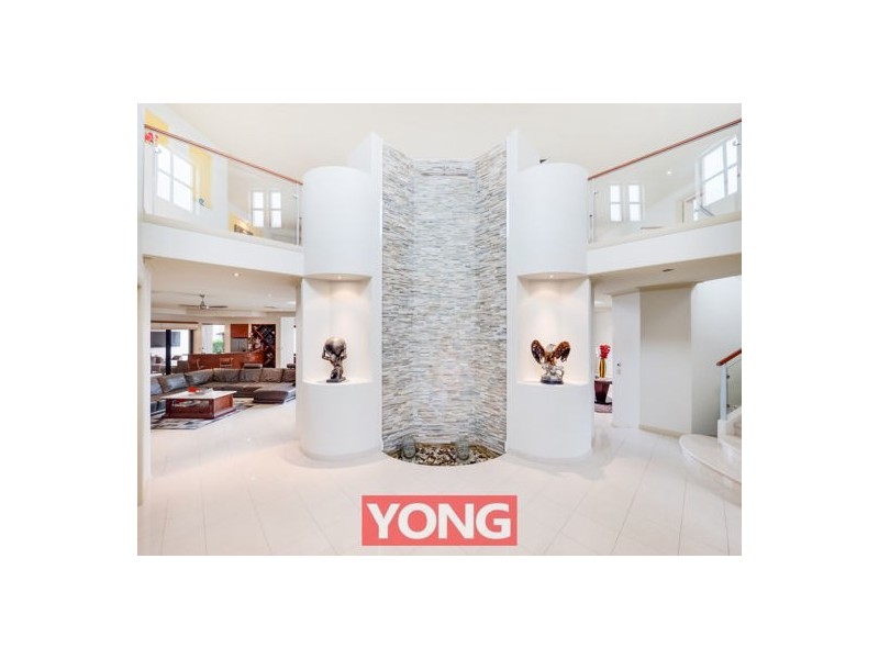 18-20 The Sovereign Mile, Sovereign Islands QLD 4216