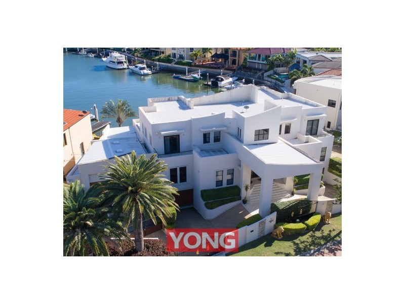 18-20 The Sovereign Mile, Sovereign Islands QLD 4216