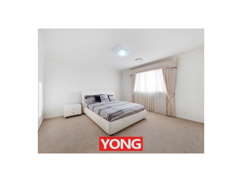 12 Peachtree Place, Stretton QLD 4116