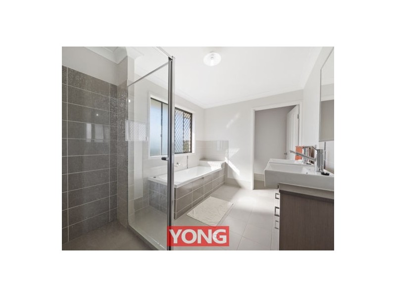 1086 Boundary Road, Coopers Plains QLD 4108