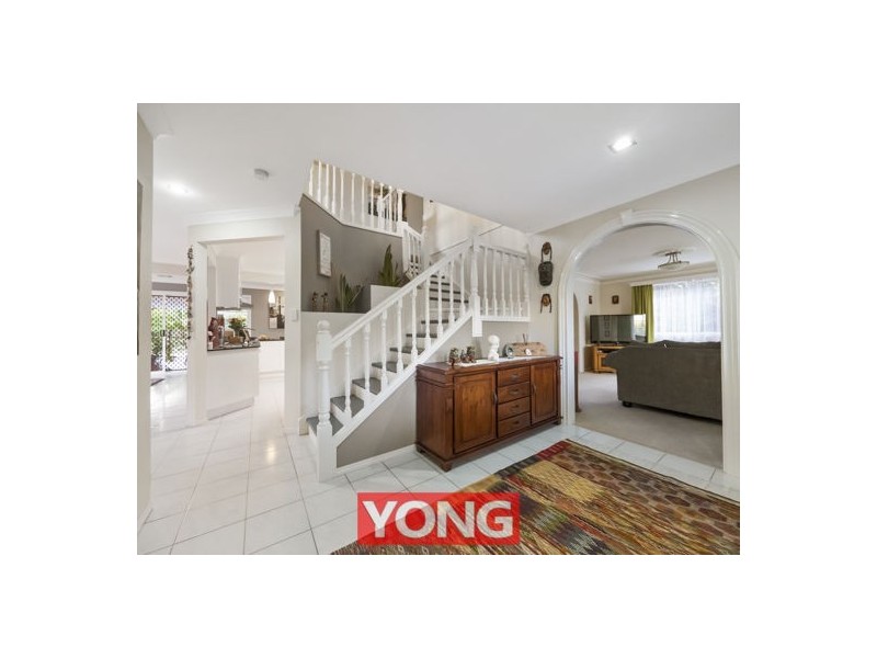 5 Googie Crescent, Eight Mile Plains QLD 4113