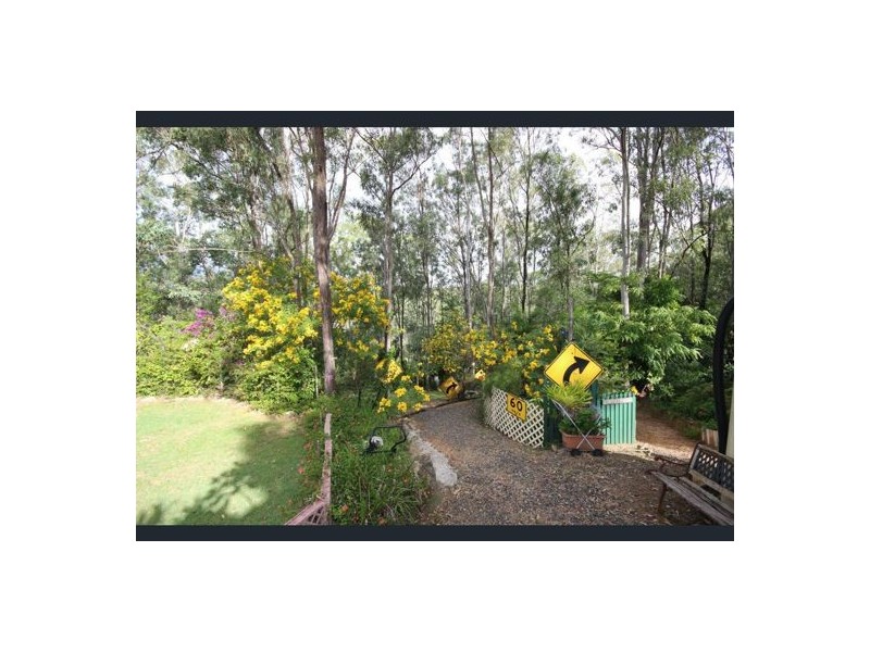 63 Scarvell Place, Kooralbyn QLD 4285