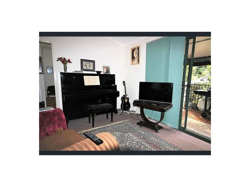 63 Scarvell Place, Kooralbyn QLD 4285