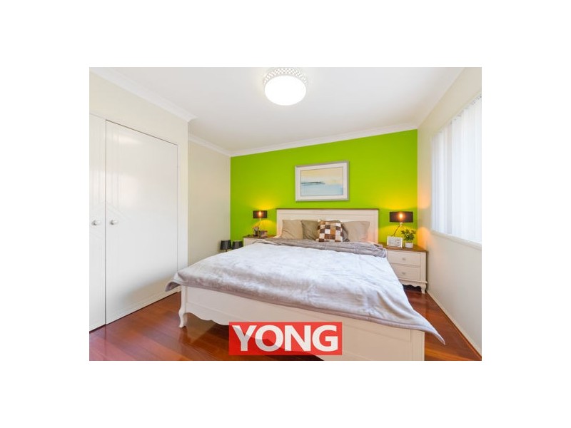 32 Poinciana Crescent, Stretton QLD 4116