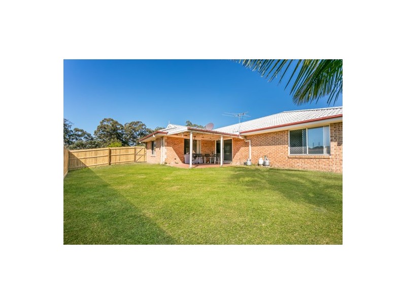 73 Lancaster Cct, Stretton QLD 4116