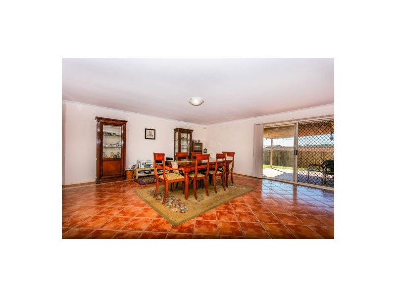 73 Lancaster Cct, Stretton QLD 4116