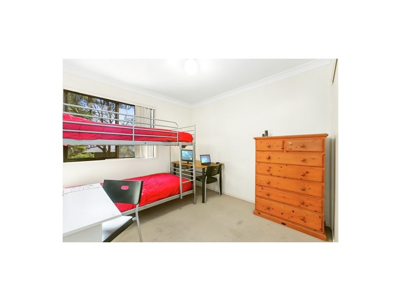 2/18 Delavan Street, Wishart QLD 4122