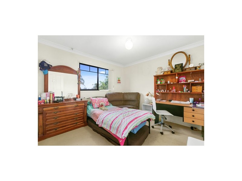 2/18 Delavan Street, Wishart QLD 4122